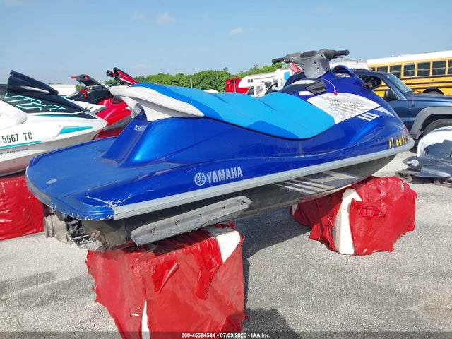 2010 Yamaha Personal Watercraft მანქანა იყიდება აუქციონზე, vin: YAMA3489C010, აუქციონის ნომერი: 45584544