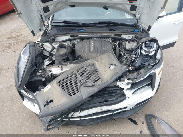 Porsche Macan 2021 WP1AA2A58MLB12572 Image 17