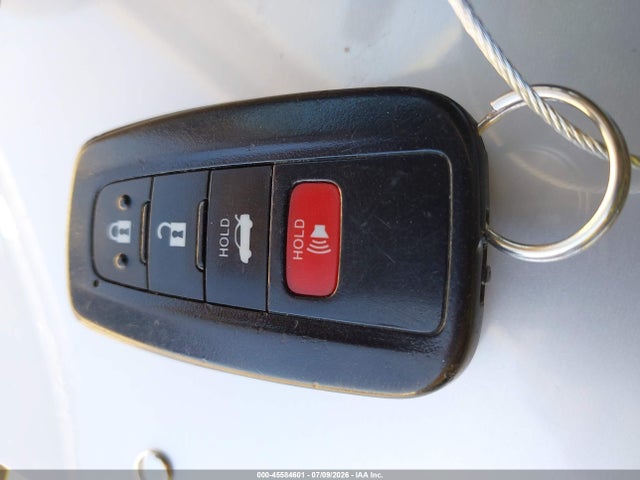 4T1B11HK0JU507455 Toyota CAMRY XLE