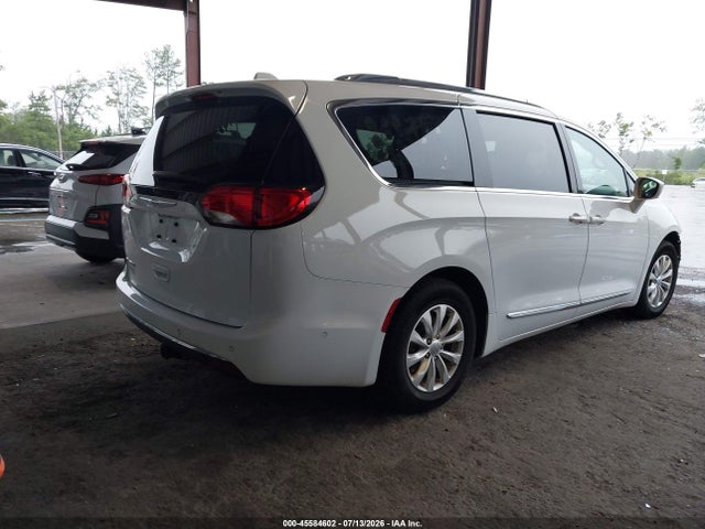 Aukcja sprzedaży 2018 Chrysler Pacifica Touring L Plus, vin: 2C4RC1EG0JR321778, numer aukcji: 45584602