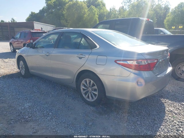 4T1BF1FK4HU361334 Toyota CAMRY LE