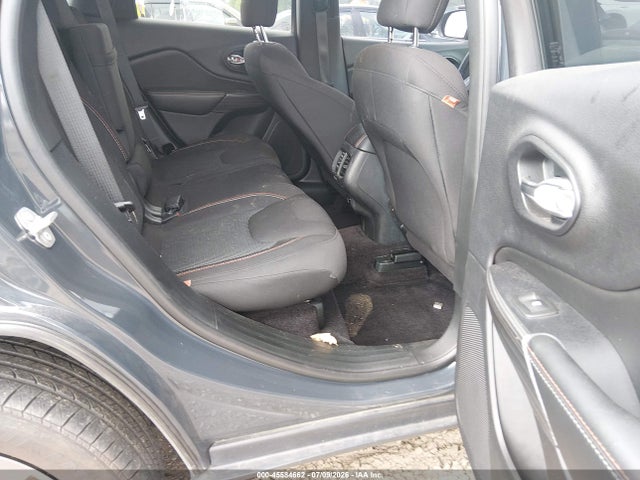 45584662 :رقم المزاد ، 1C4PJMCB0HW563557 vin ، 2017 Jeep Cherokee 75th Anniversary Edition مزاد بيع