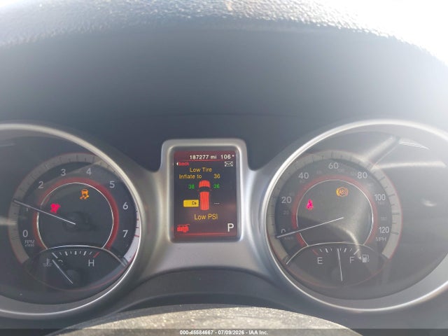 45584667 :رقم المزاد ، 3C4PDCAB6JT243174 vin ، 2018 Dodge Journey Se مزاد بيع