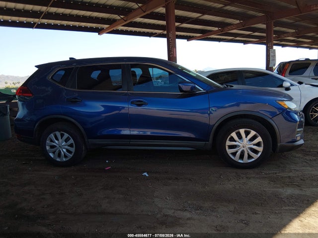 Nissan ROGUE S 2017 KNMAT2MT1HP509397 Image 13