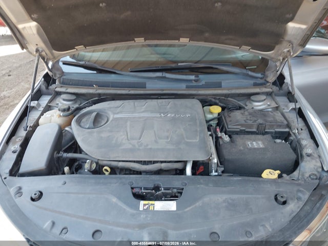 Chrysler 200 Limited 2015 1C3CCCAG0FN731609 Image 10