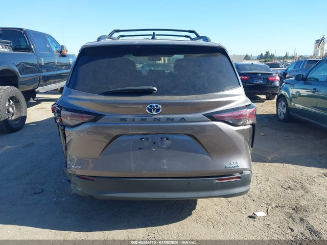 Toyota SIENNA XLE 2024 5TDYSKFC8RS124909 Image 16