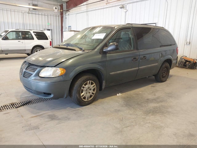 45584753 :رقم المزاد ، 1D4GP24RX5B272374 vin ، 2005 Dodge Caravan Se مزاد بيع