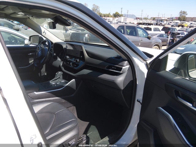 Toyota Highlander Xle 2023 5TDKDRAH8PS520170 Image 5