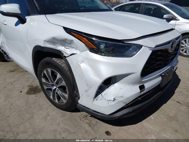 Toyota Highlander Xle 2023 5TDKDRAH8PS520170 Image 6