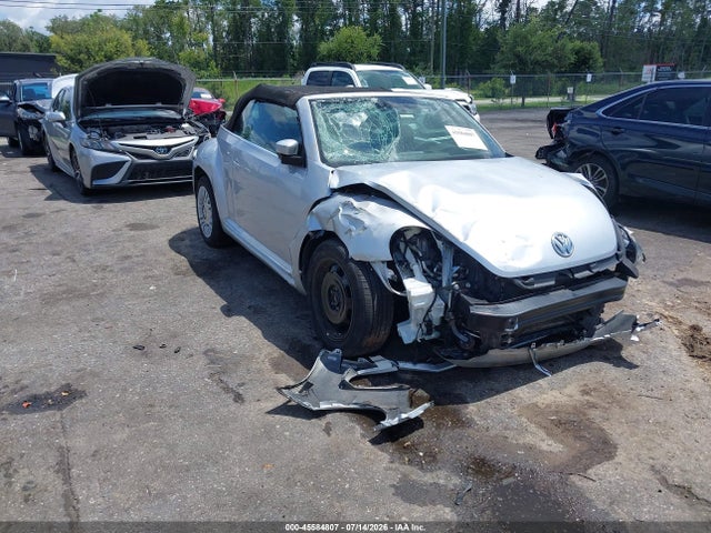 Aukcja sprzedaży 2015 Volkswagen Beetle 1.8t, vin: 3VW517AT4FM814708, numer aukcji: 45584807