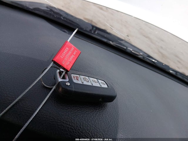 Продаж на аукціоні авто 2013 Hyundai Genesis 3.8, vin: KMHGC4DD0DU210084, номер лоту: 45584828