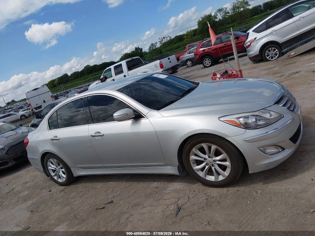 Продаж на аукціоні авто 2013 Hyundai Genesis 3.8, vin: KMHGC4DD0DU210084, номер лоту: 45584828