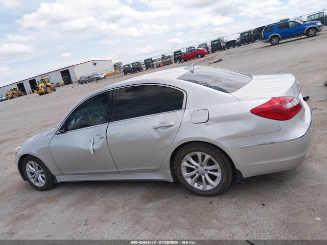 Продаж на аукціоні авто 2013 Hyundai Genesis 3.8, vin: KMHGC4DD0DU210084, номер лоту: 45584828