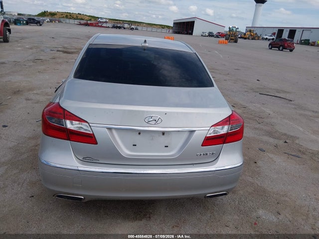 Продаж на аукціоні авто 2013 Hyundai Genesis 3.8, vin: KMHGC4DD0DU210084, номер лоту: 45584828
