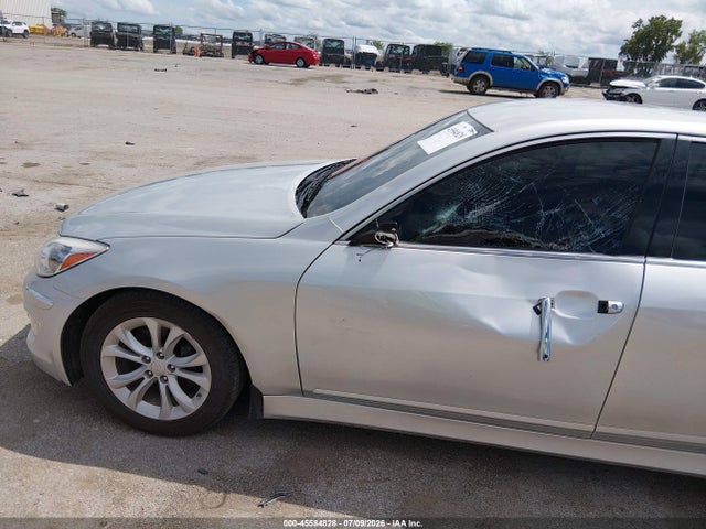 Продаж на аукціоні авто 2013 Hyundai Genesis 3.8, vin: KMHGC4DD0DU210084, номер лоту: 45584828