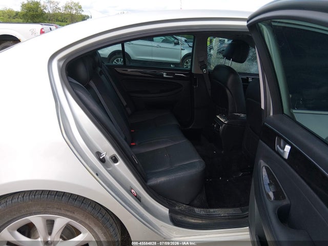 Продаж на аукціоні авто 2013 Hyundai Genesis 3.8, vin: KMHGC4DD0DU210084, номер лоту: 45584828