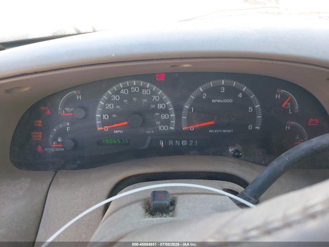 2001 Ford F-150 Lariat/xl/xlt მანქანა იყიდება აუქციონზე, vin: 1FTRX18L11NB06582, აუქციონის ნომერი: 45584851