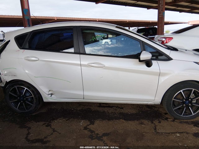 Ford FIESTA SE 2019 3FADP4EJ5KM121800 Image 13