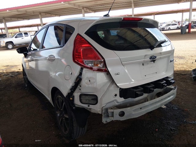 Ford FIESTA SE 2019 3FADP4EJ5KM121800 Image 3