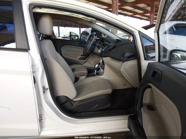 Ford FIESTA SE 2019 3FADP4EJ5KM121800 Image 5