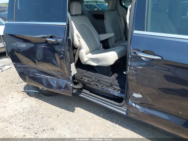 45584891 :رقم المزاد ، 2C4RC1BG4MR517215 vin ، 2021 Chrysler Pacifica Touring L مزاد بيع
