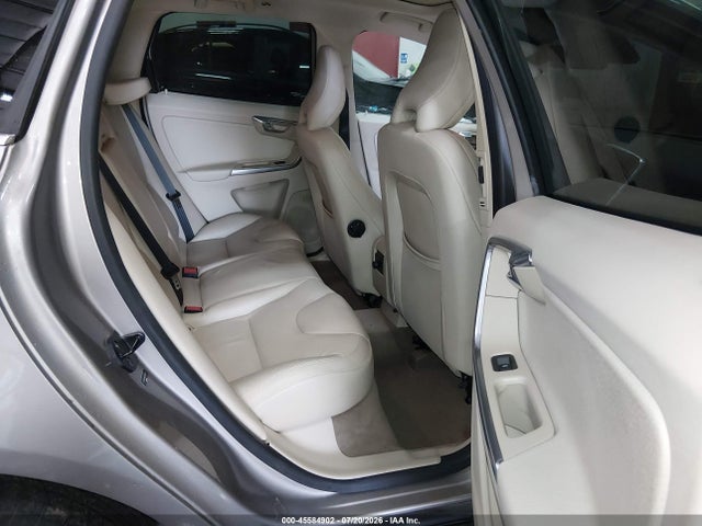 45584902 :رقم المزاد ، YV4902DZ8C2310754 vin ، 2012 Volvo Xc60 T6/t6 Platinum/t6 Premier Plus/t6 R-design/t6 R-design Platinum/t6 R-design Premier Plus مزاد بيع