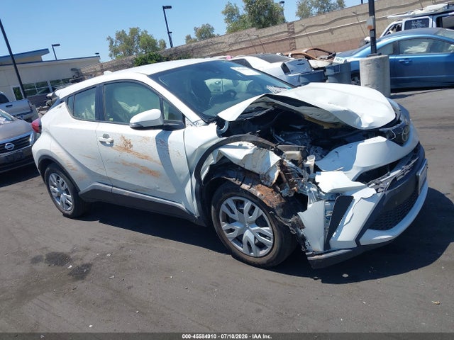 Toyota C-HR LE 2021 JTNKHMBX1M1098261 Image 14