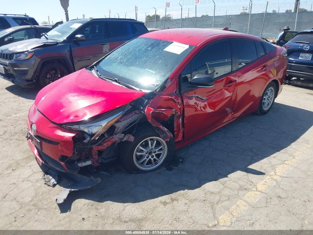 Toyota Prius Two 2017 JTDKBRFU5H3545736 Image 2