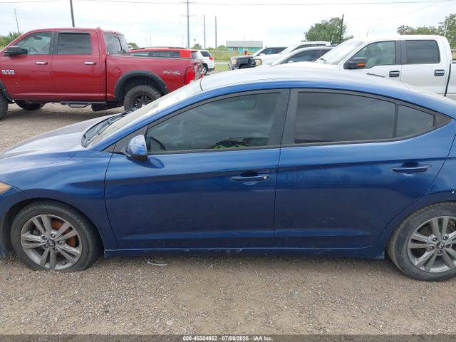 Продаж на аукціоні авто 2017 Hyundai Elantra Se, vin: 5NPD84LF4HH107956, номер лоту: 45584952