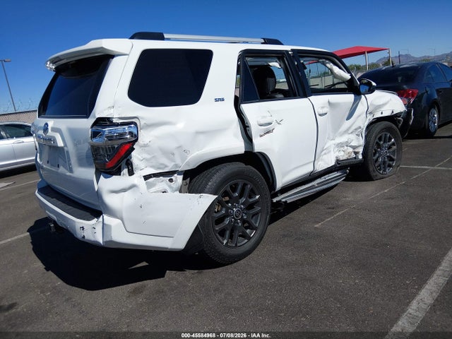 Toyota 4RUNNER SR5 2021 JTEEU5JR5M5243618 Image 4