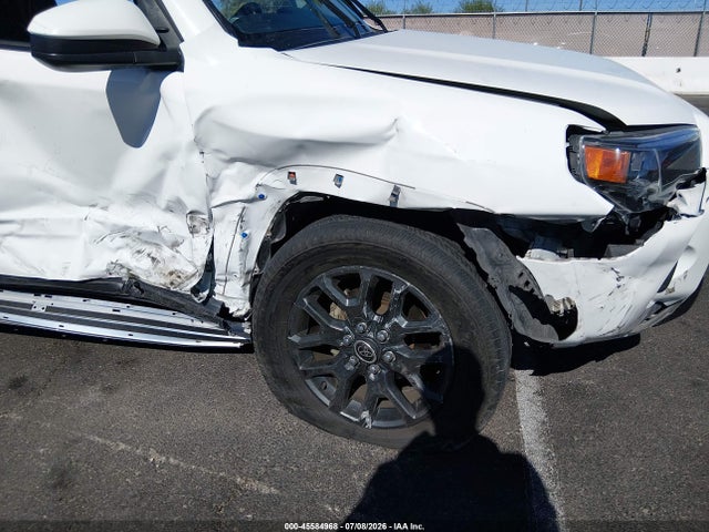Toyota 4RUNNER SR5 2021 JTEEU5JR5M5243618 Image 6