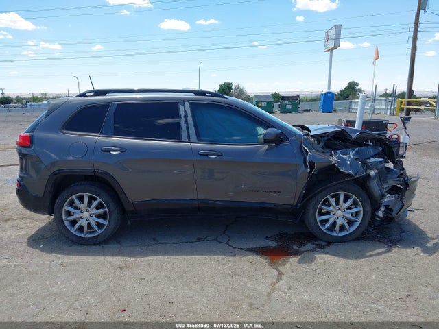 1C4PJLCX1JD606049 Jeep Cherokee Latitude Tech Connect Fwd