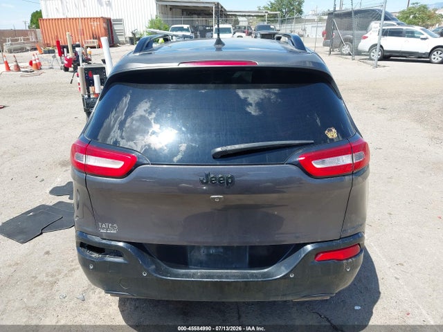 1C4PJLCX1JD606049 Jeep Cherokee Latitude Tech Connect Fwd