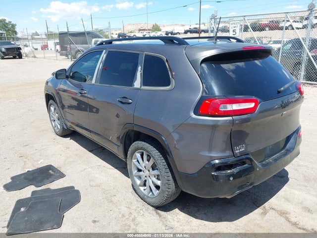 1C4PJLCX1JD606049 Jeep Cherokee Latitude Tech Connect Fwd