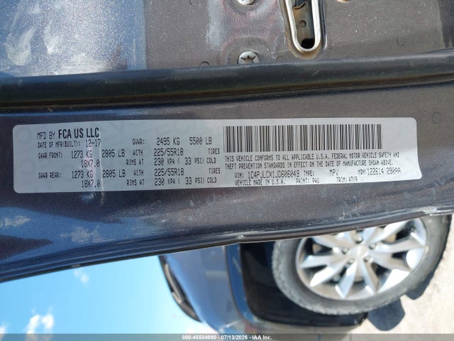 1C4PJLCX1JD606049 Jeep Cherokee Latitude Tech Connect Fwd