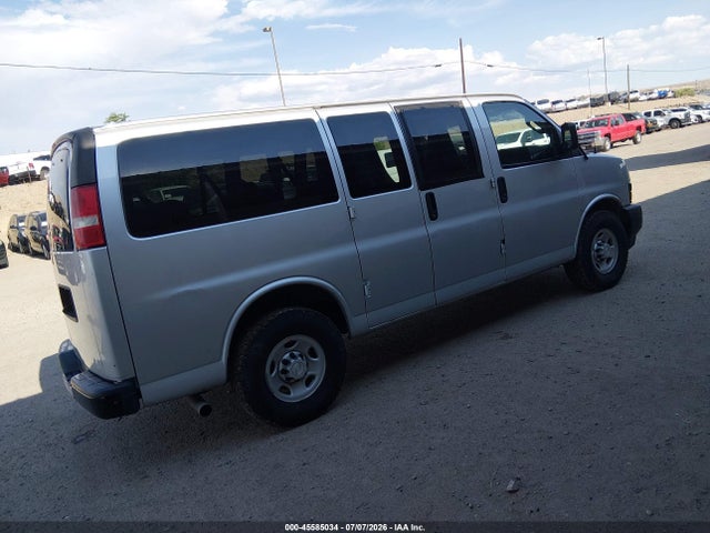 Chevrolet Express 2500 Ls 2019 1GAWGEFG2K1324662 Image 4