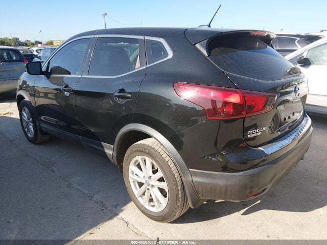 JN1BJ1CP6JW161538 Nissan Rogue Sport S