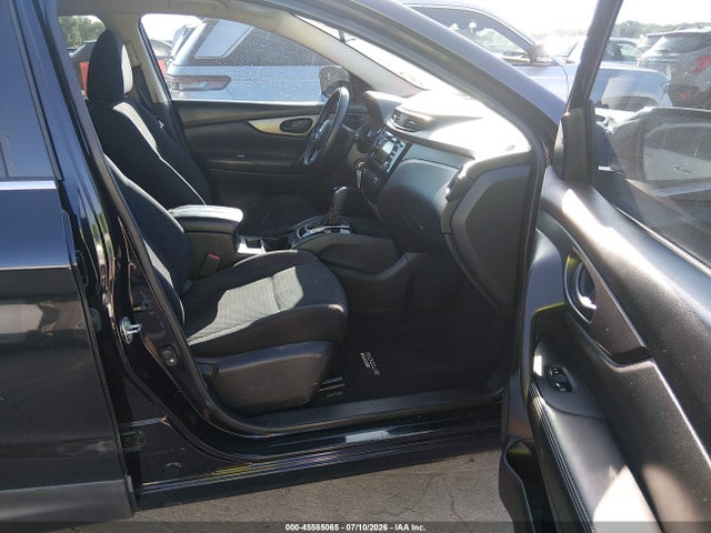 JN1BJ1CP6JW161538 Nissan Rogue Sport S