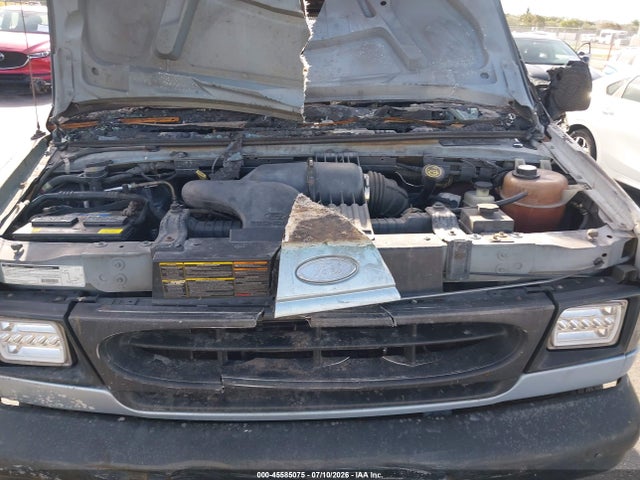 45585075 :رقم المزاد ، 1FTRE1423YHB20057 vin ، 2000 Ford E-150 Commercial/recreational مزاد بيع