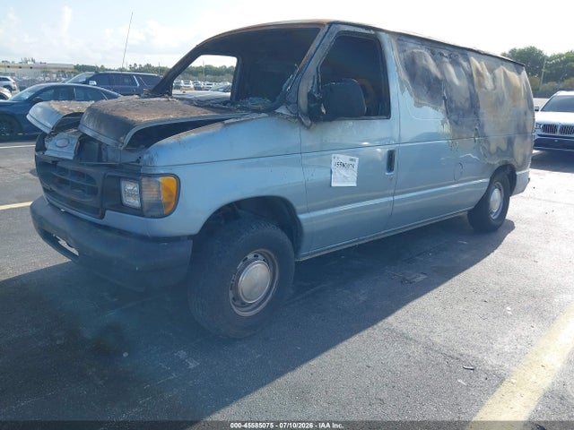 45585075 :رقم المزاد ، 1FTRE1423YHB20057 vin ، 2000 Ford E-150 Commercial/recreational مزاد بيع