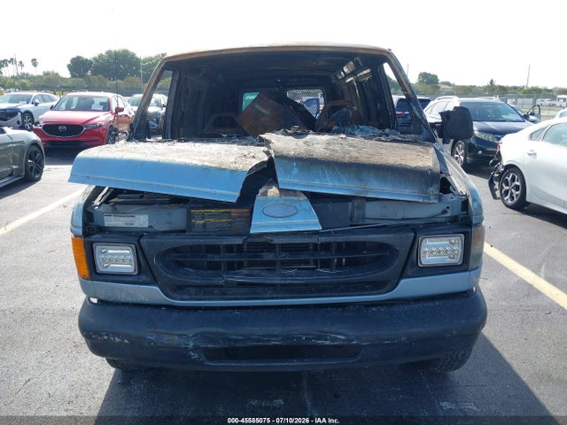 45585075 :رقم المزاد ، 1FTRE1423YHB20057 vin ، 2000 Ford E-150 Commercial/recreational مزاد بيع