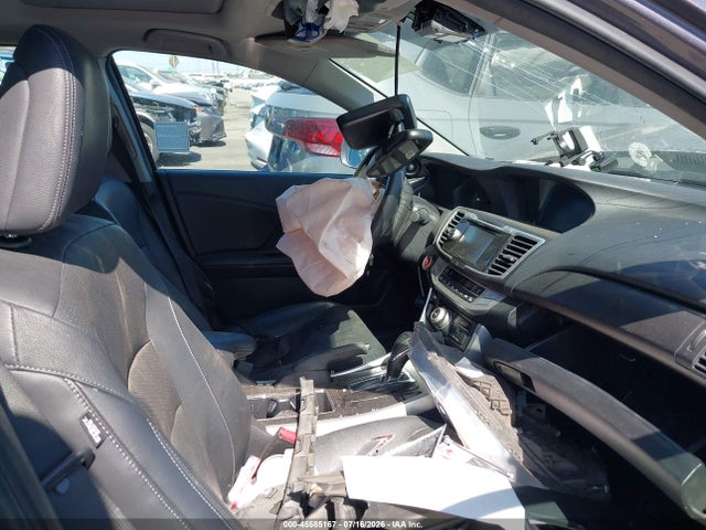 1HGCR6F71FA000393 Honda Accord Hybrid Touring
