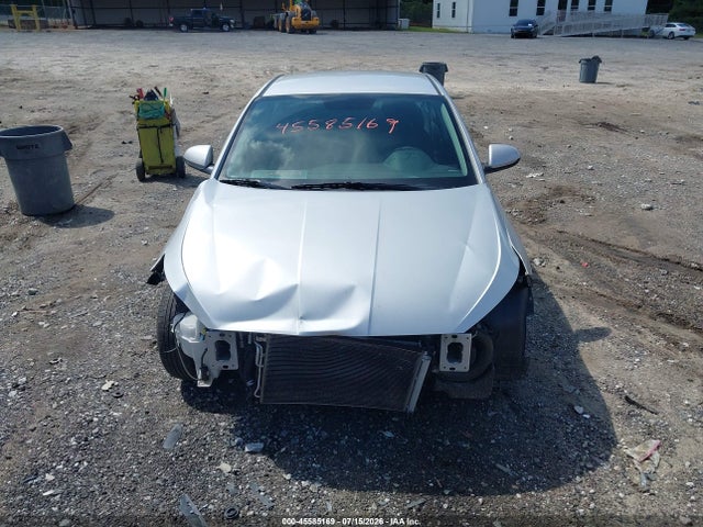 KMHD74LF6KU788911 Hyundai ELANTRA SE