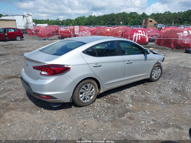 KMHD74LF6KU788911 Hyundai ELANTRA SE