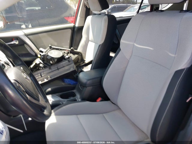 Toyota Rav4 Xle 2017 JTMWFREV9HJ108897 Image 20