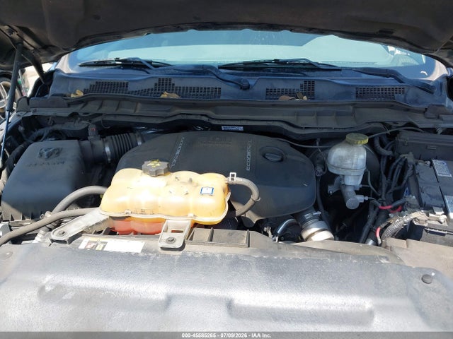1C6RR6LM0JS354063 RAM 1500 Big Horn 4x2 5&#039;7 Box