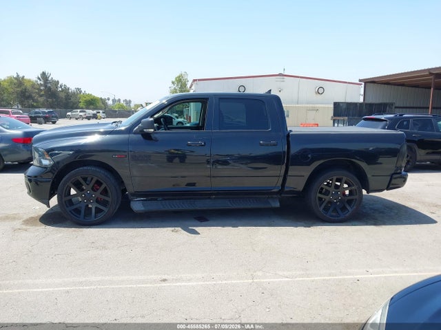 1C6RR6LM0JS354063 RAM 1500 Big Horn 4x2 5&#039;7 Box