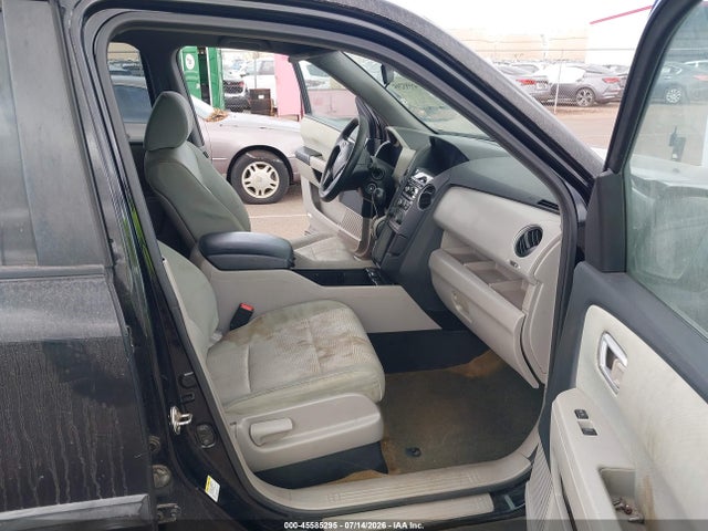 5FNYF3H2XFB013390 Honda PILOT LX