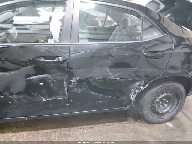 Toyota COROLLA LE 2016 5YFBURHE3GP552285 Image 18