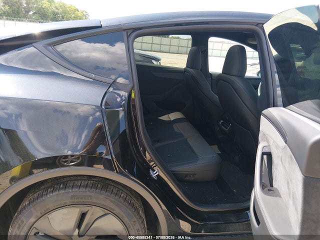 7SAYGDED6TA639961 Tesla Model Y Premium Rear-wheel Drive/rear-wheel Drive
